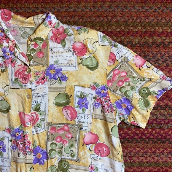 VTG COTTAGE CORE GRANDMA FRUIT FLORAL FARM BUTTON UP - Picture 2 of 4